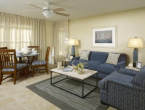 Family Friendly Lakeside Resort Minutes from Disney